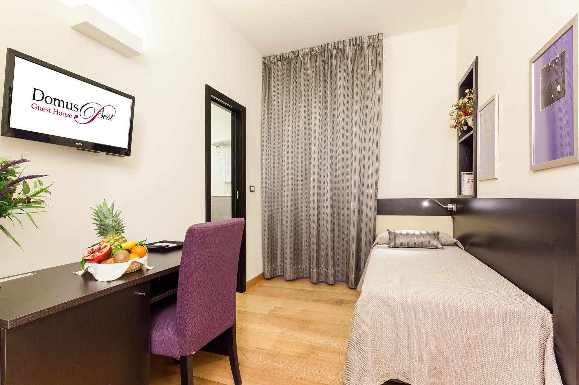 Domus Best Guest House Рим Екстер'єр фото
