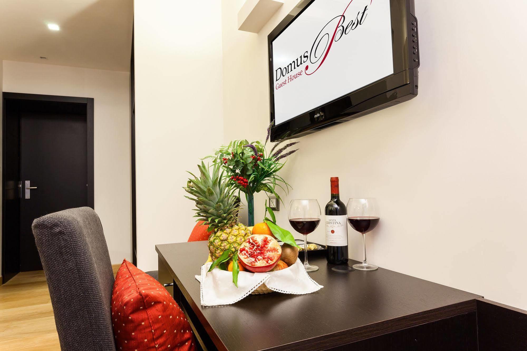 Domus Best Guest House Рим Екстер'єр фото